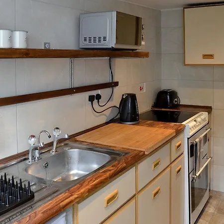 Holiday home Inglenook